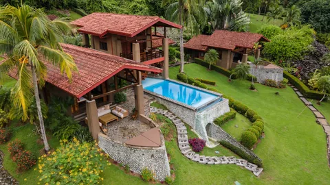 Mindugar · The estate from above.